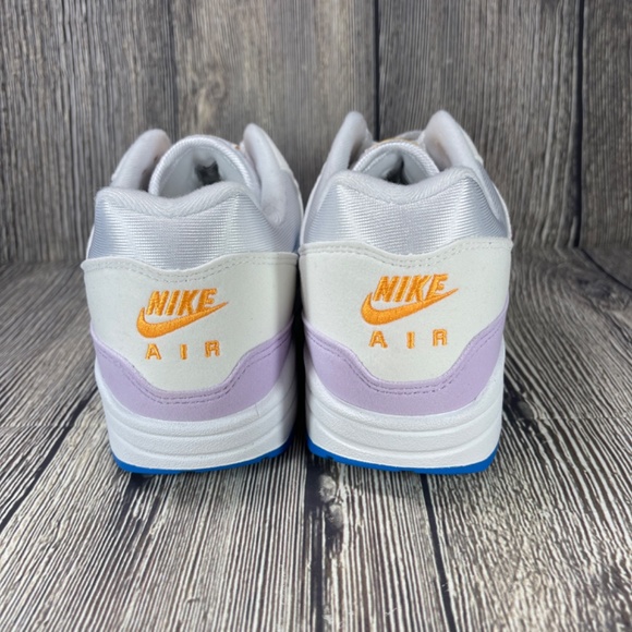 NIKE Air Max 1 White/Alchemy Pink/Photo Blue/Lilac WMNS 12 Mens 10.5 HF5071-100 - Picture 3 of 9